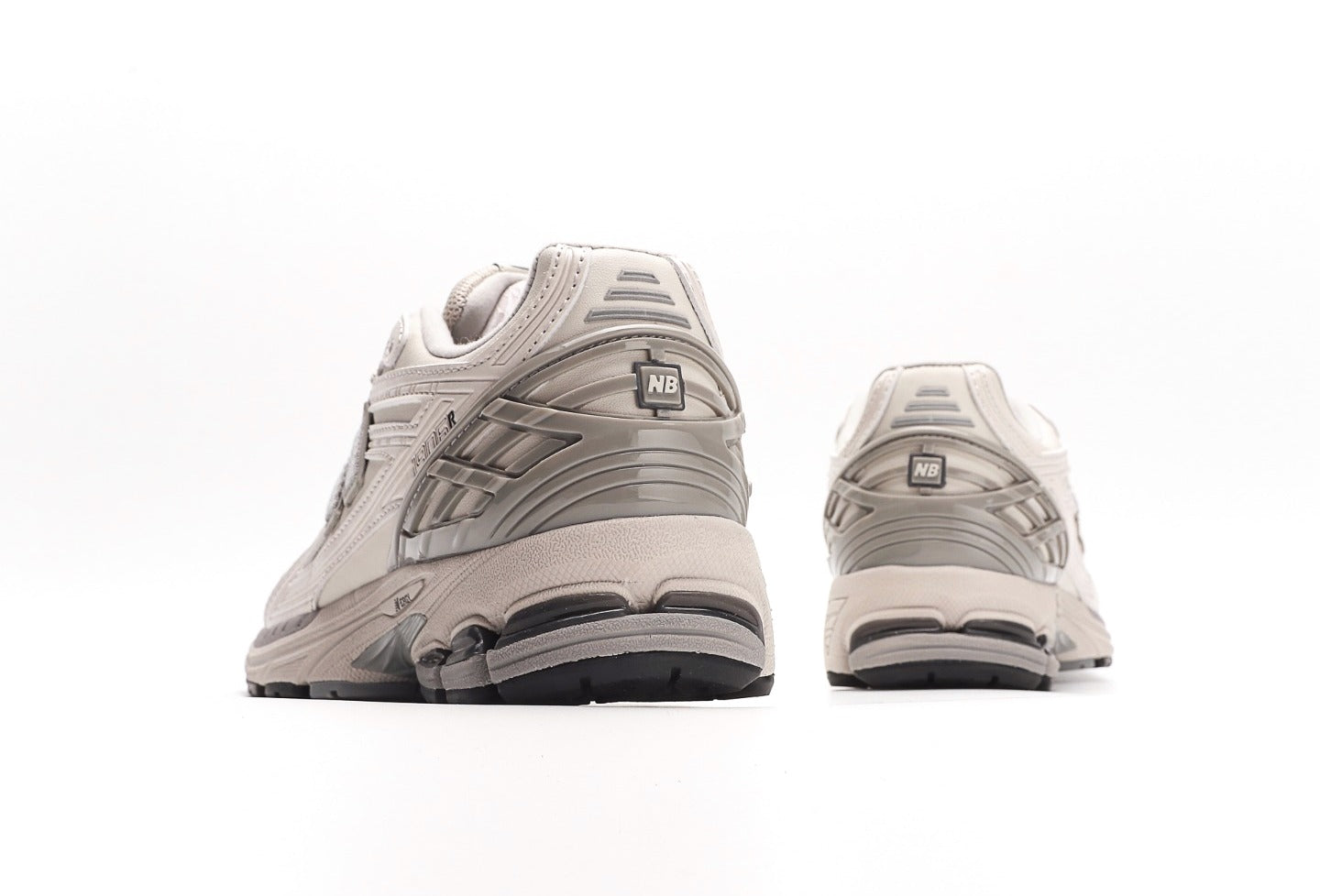 New Balance 1906R “White Grey”
