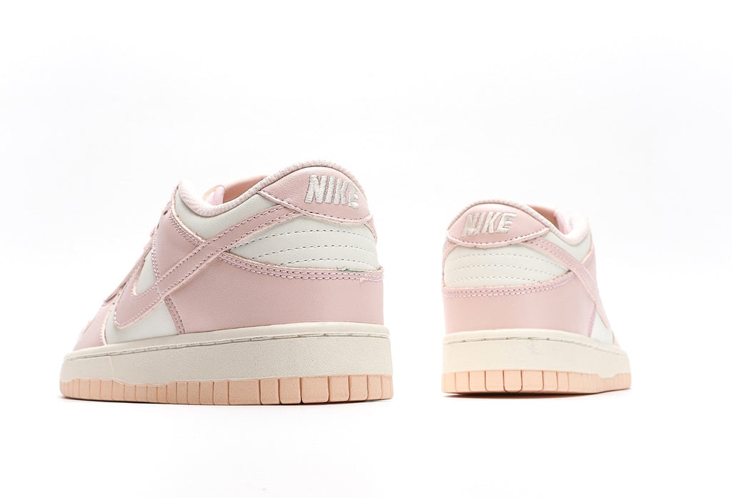 Dunk Low “Orange Pearl”