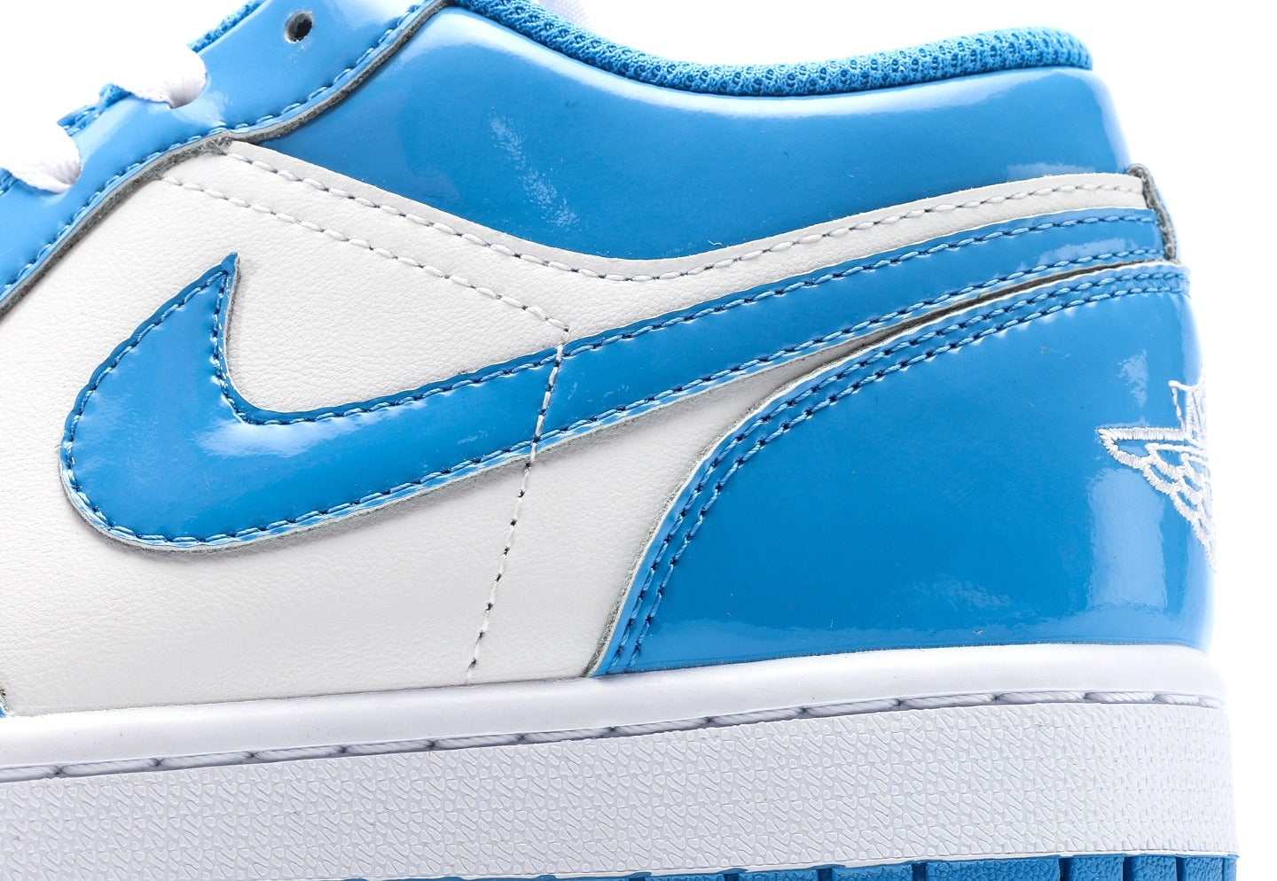 Air Jordan 1 Low Legend Blue