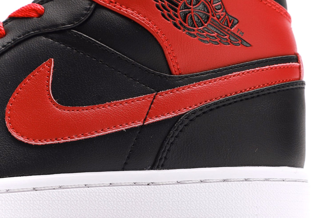 Air Jordan 1 Mid Alternate Bred