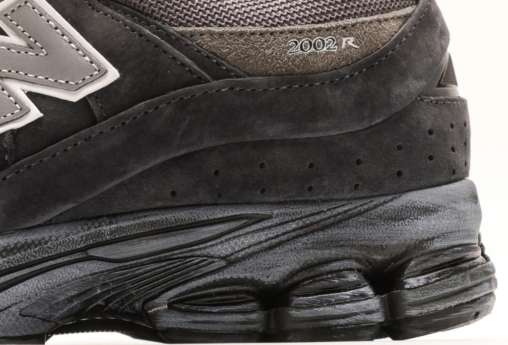 New Balance 2002R "Black/Grey" [PK GOD]