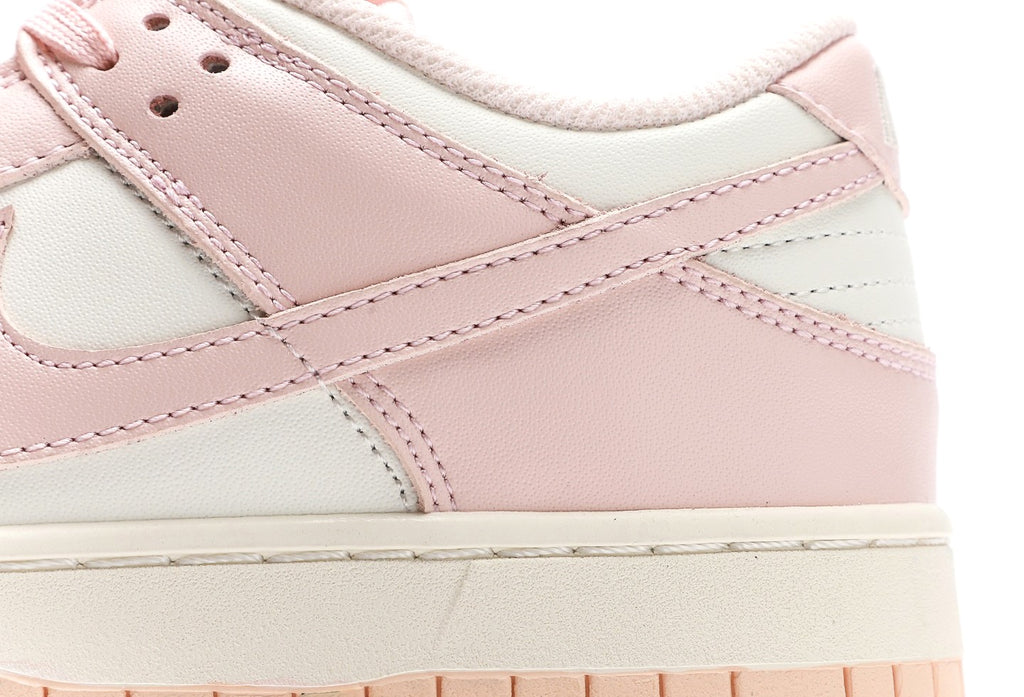 Dunk Low “Orange Pearl”