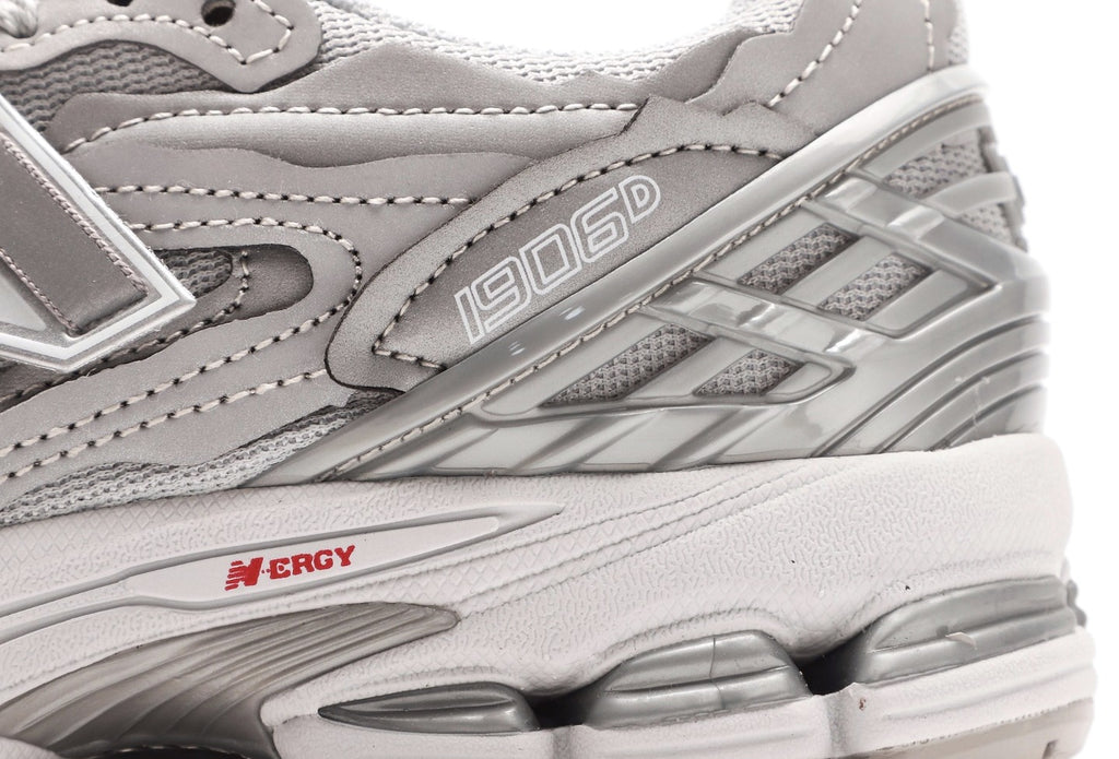 New Balance 1906D Protection Pack Silver Metallic