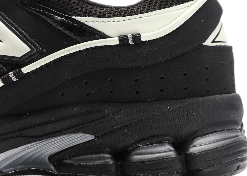 New Balance RANDOMEVENT x UNIK x 2002R [PREMIUM]