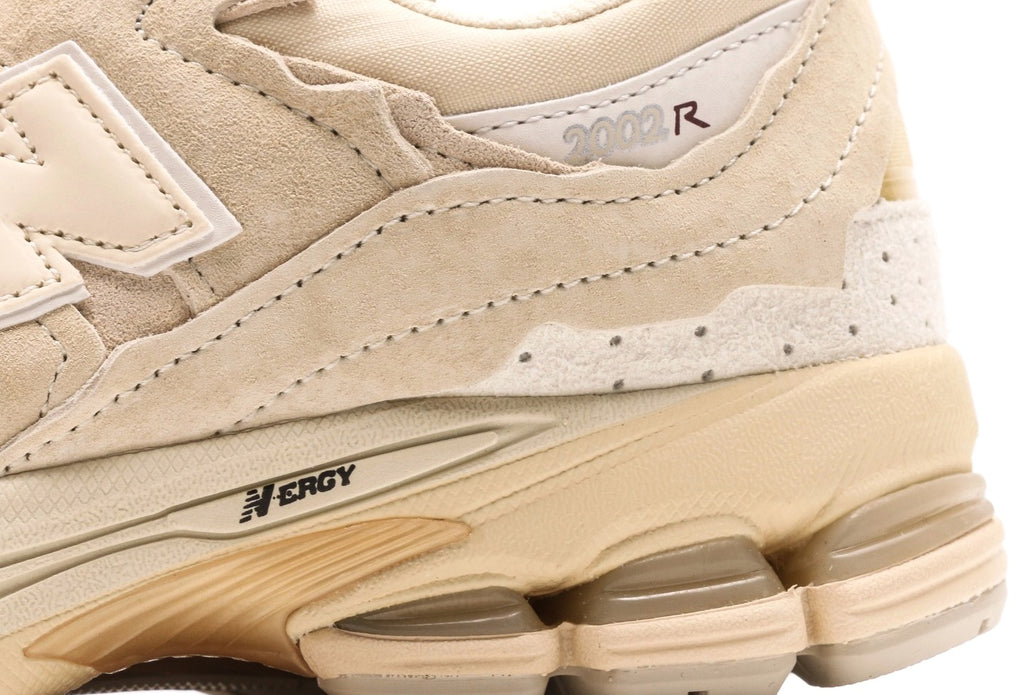 New Balance 2002R Protection Pack Sandstone