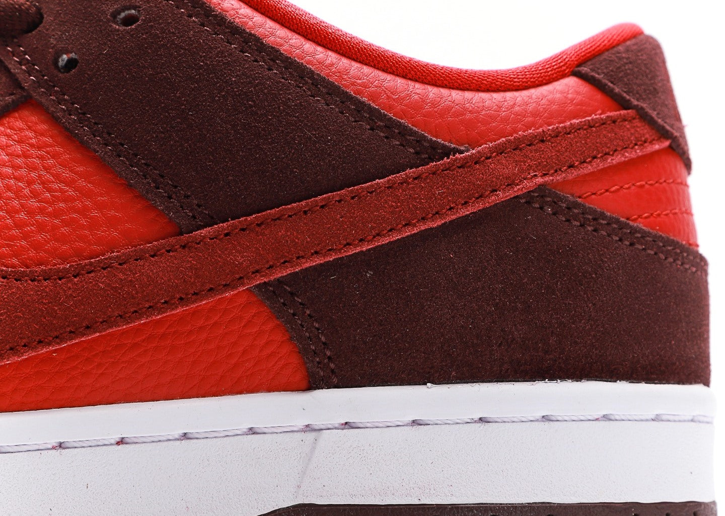 SB Dunk Low Cherry [PK GOD]
