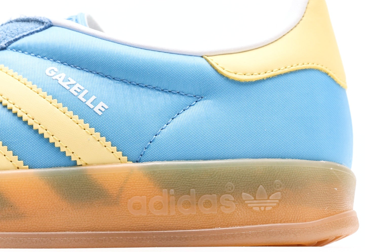 Gazelle Indoor Semi Blue Burst Almost Yellow