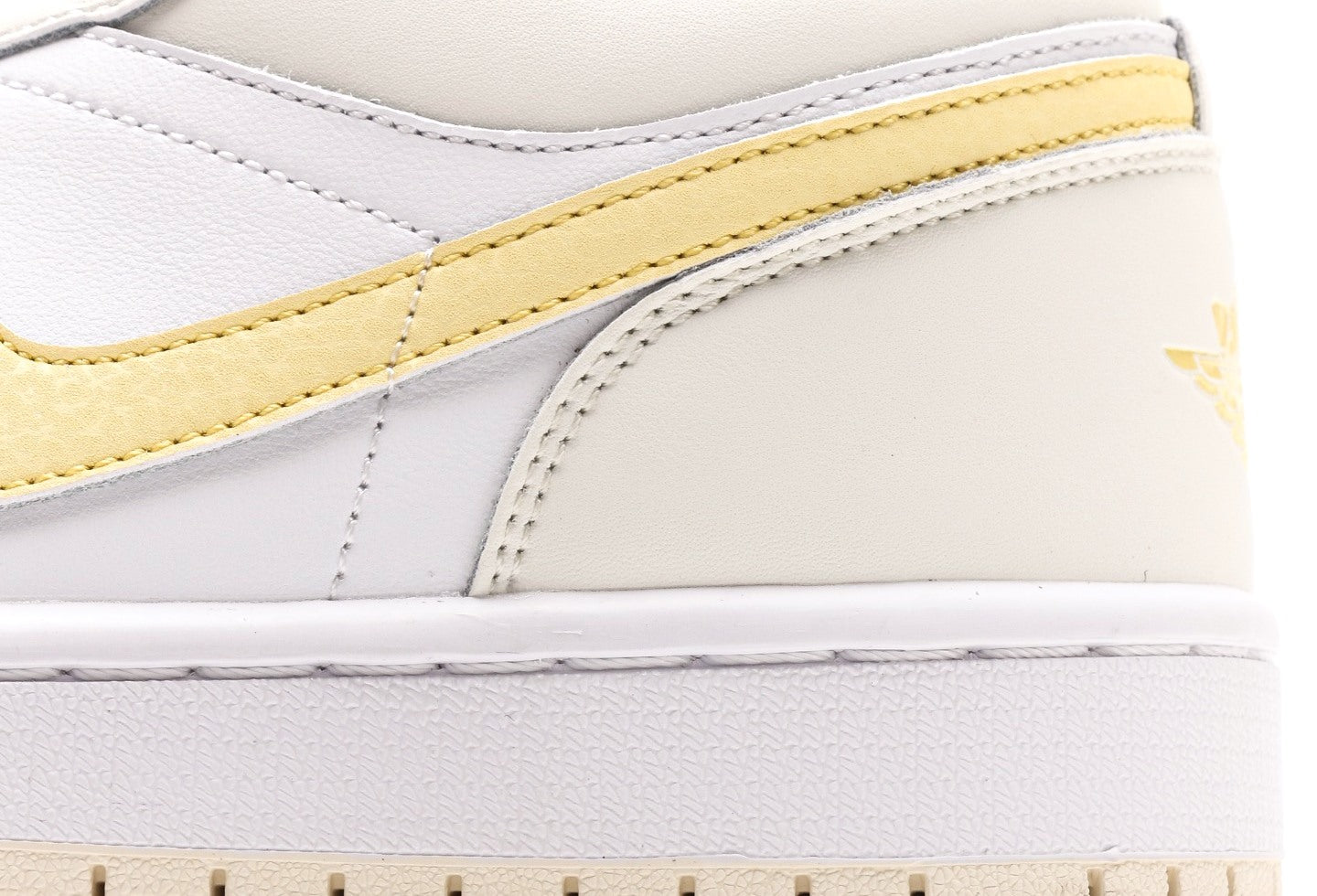 Air Jordan 1 Low GS Light Laser Orange