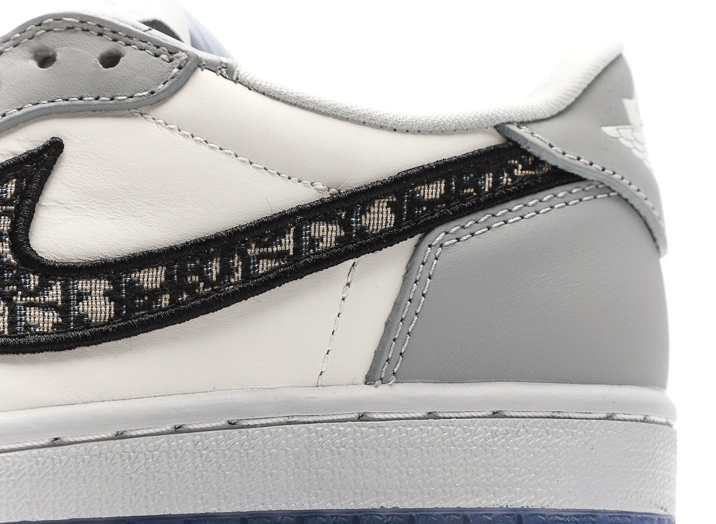 Dior x Air Jordan 1 Low "Wolf Grey"