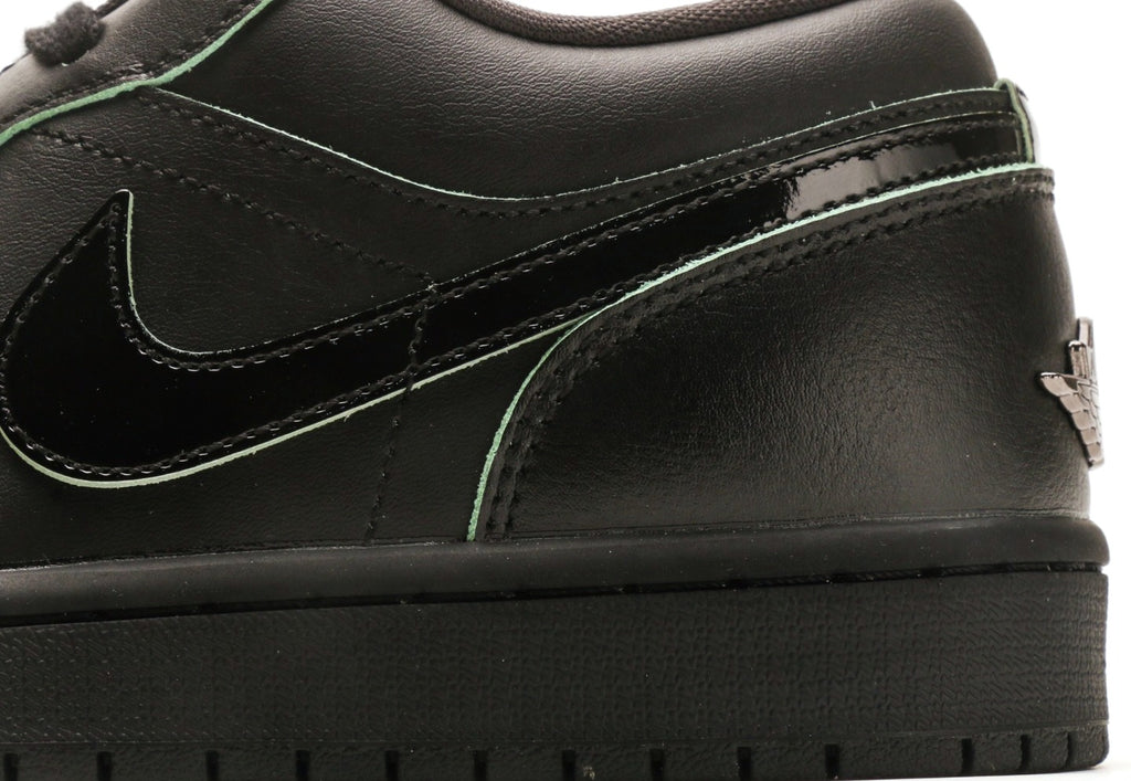 Air Jordan 1 Low SE  "Black Vapor Green"