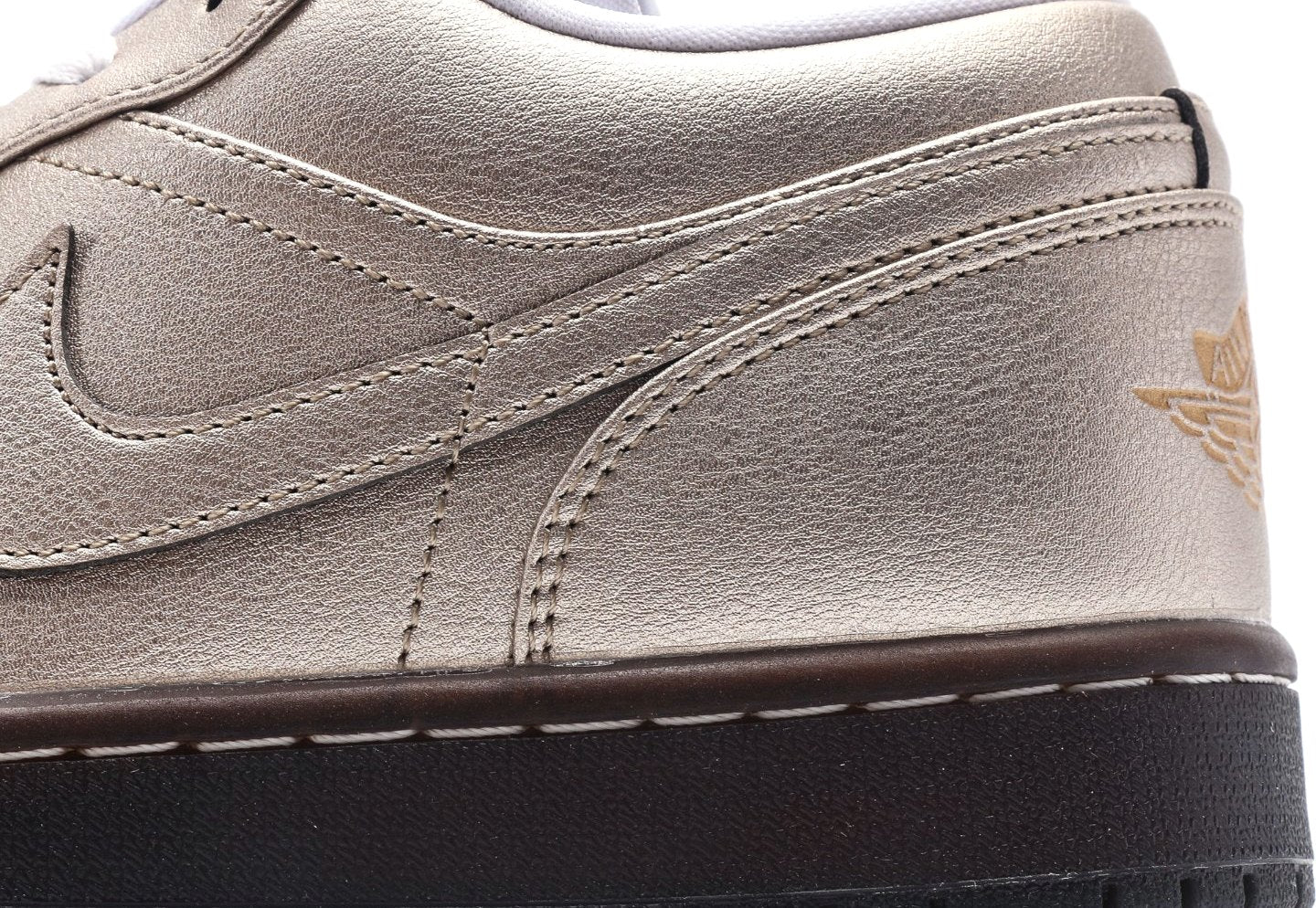 Air Jordan 1 Low SE "Metallic Zinc"