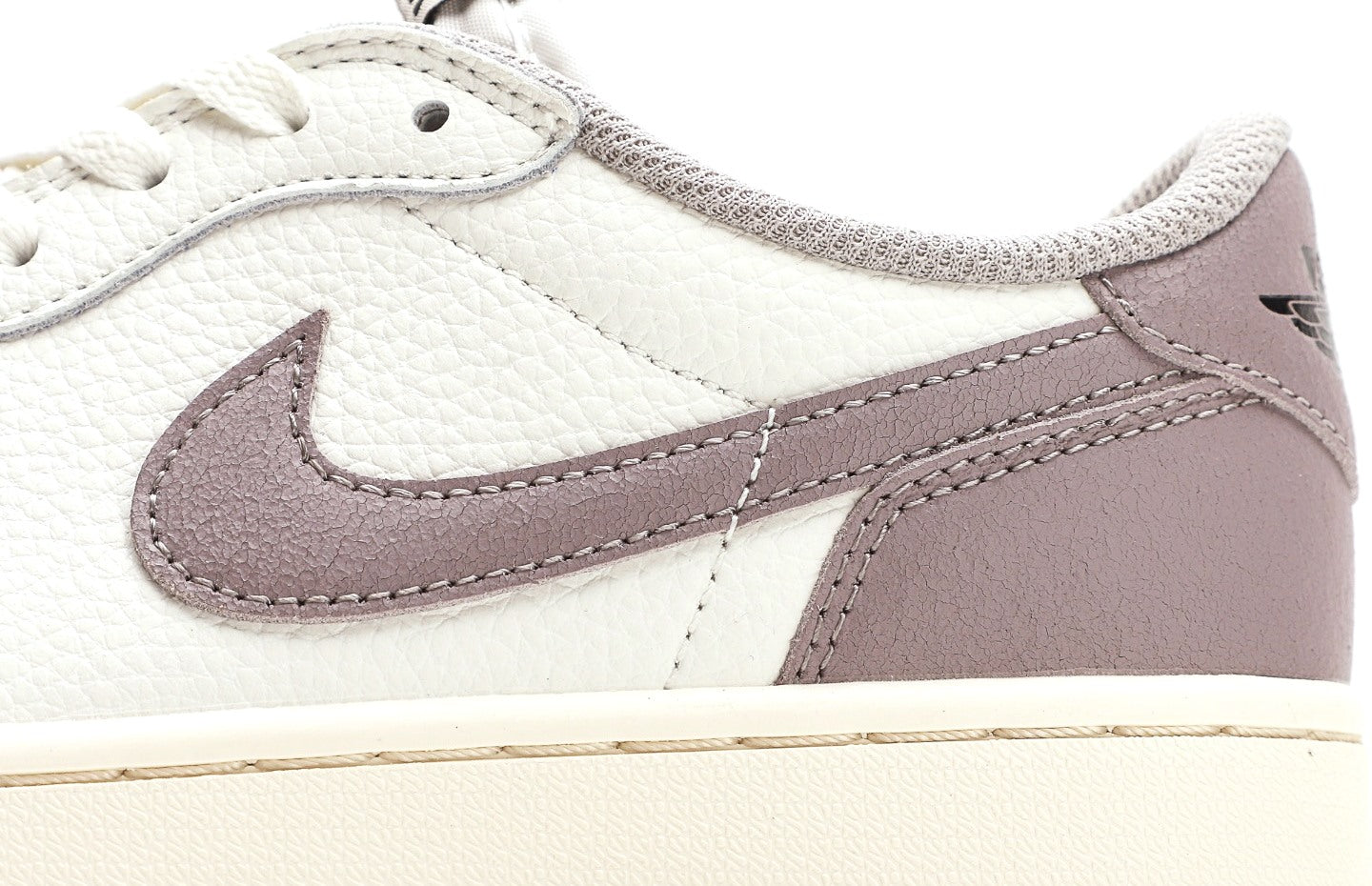 Air Jordan 1 Low OG "Atmosphere Grey"
