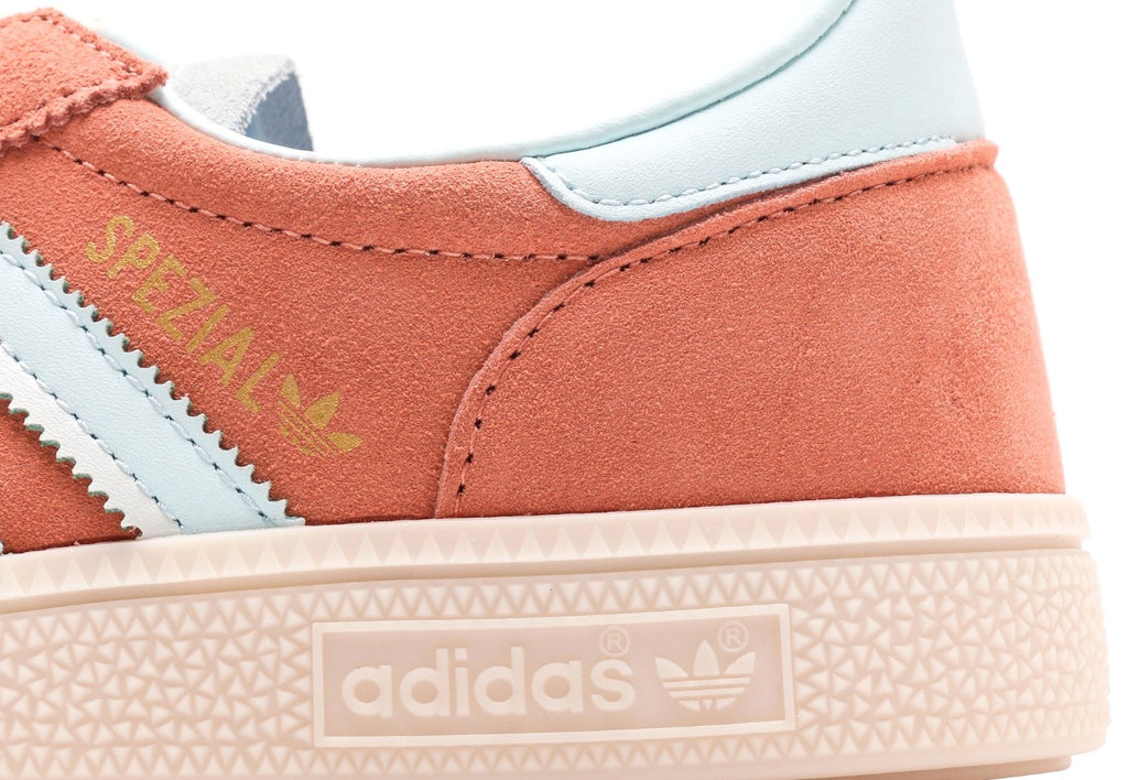Handball Spezial "Wonder Clay & Almost Blue"