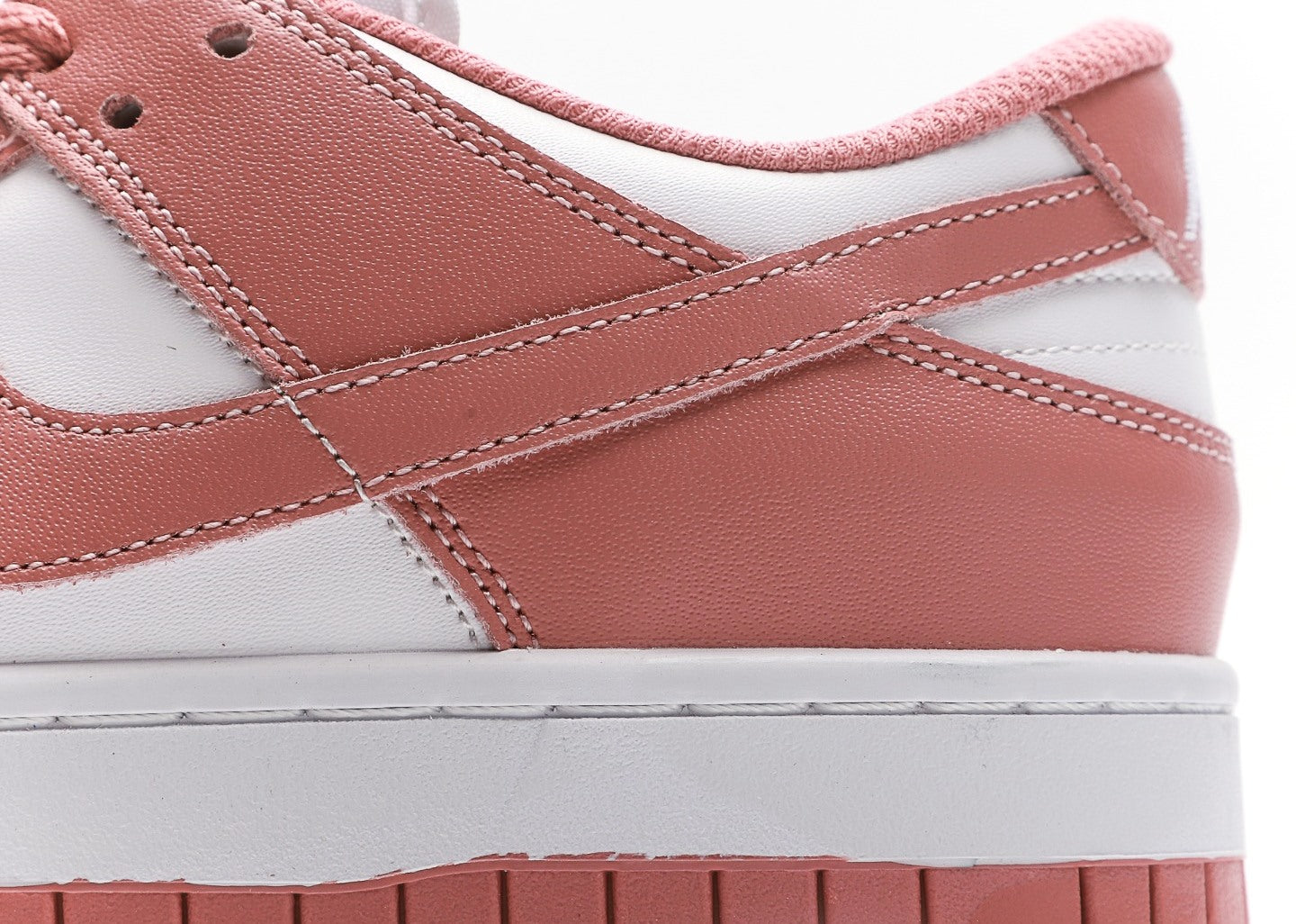 Dunk Low Rose Whispe