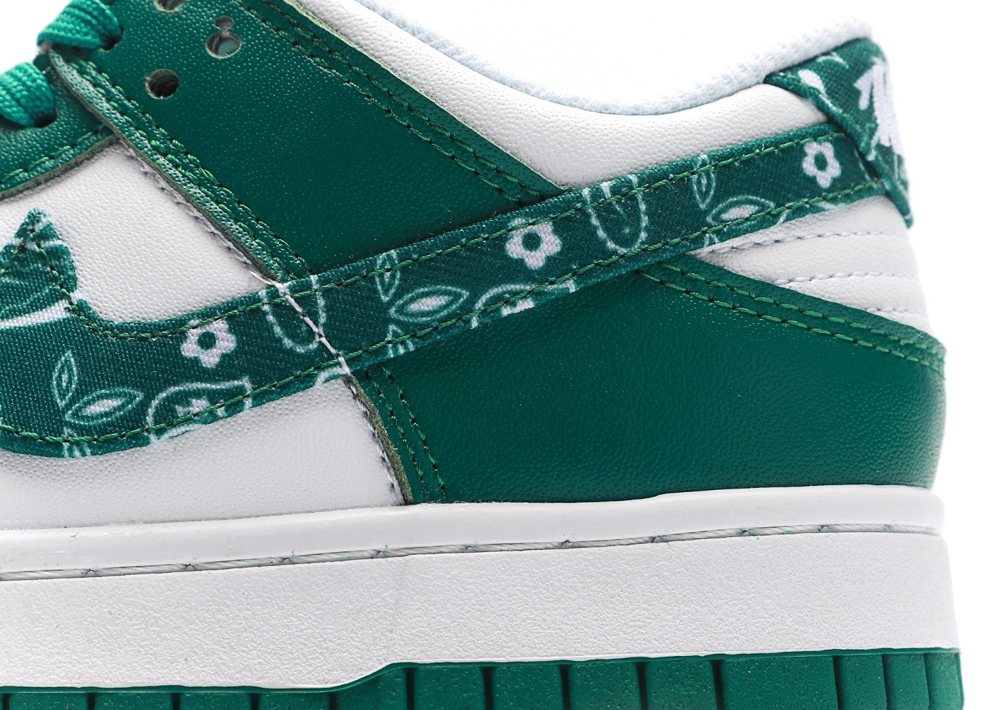 Dunk Low Green Paisley