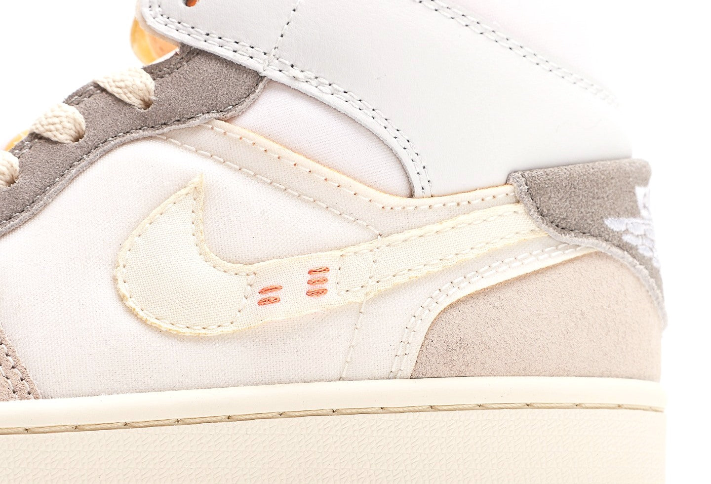 Air Jordan 1 Mid SE Craft Inside Out
