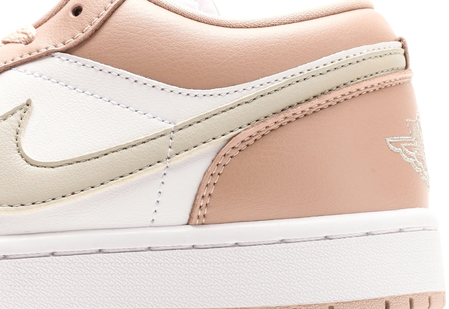 Air Jordan 1 Low "Crimson Tint"