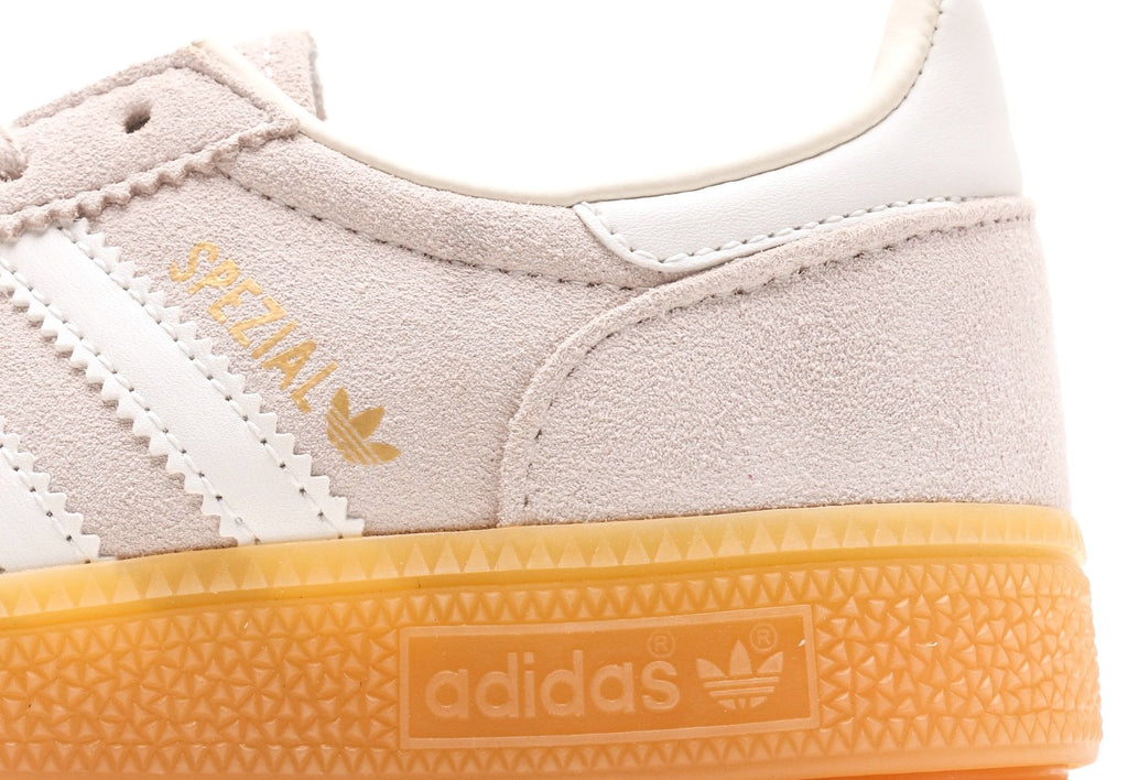 Handball Spezial "Wonder White Gum"