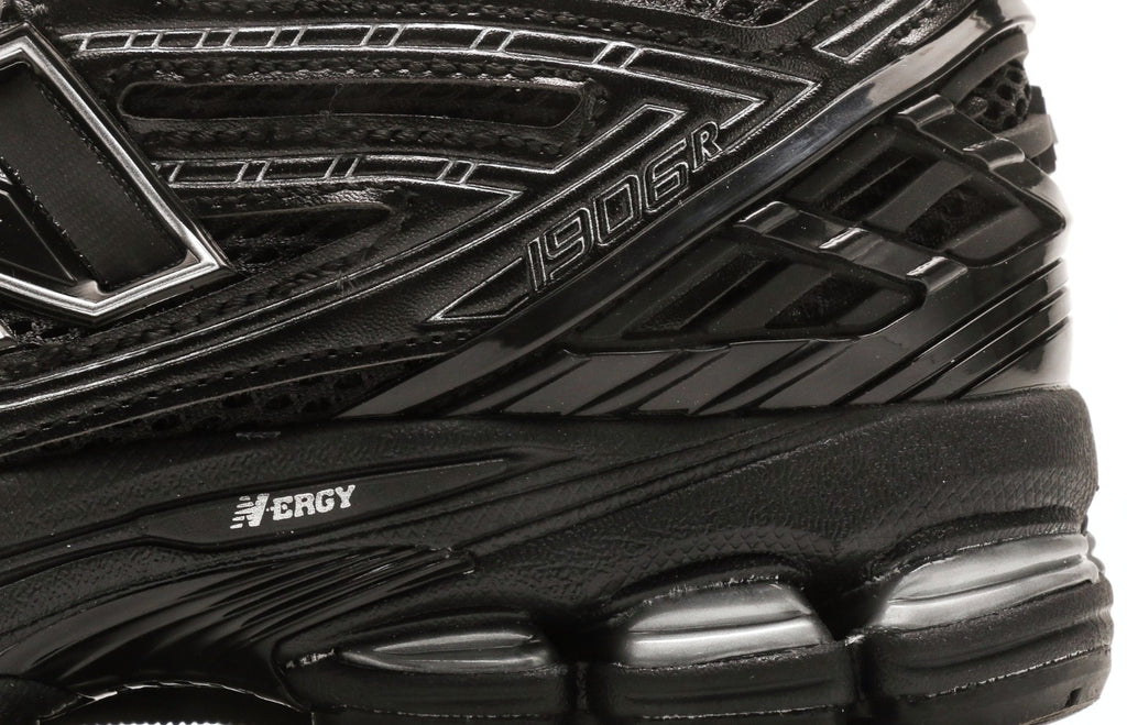 New Balance 1906R "Black"
