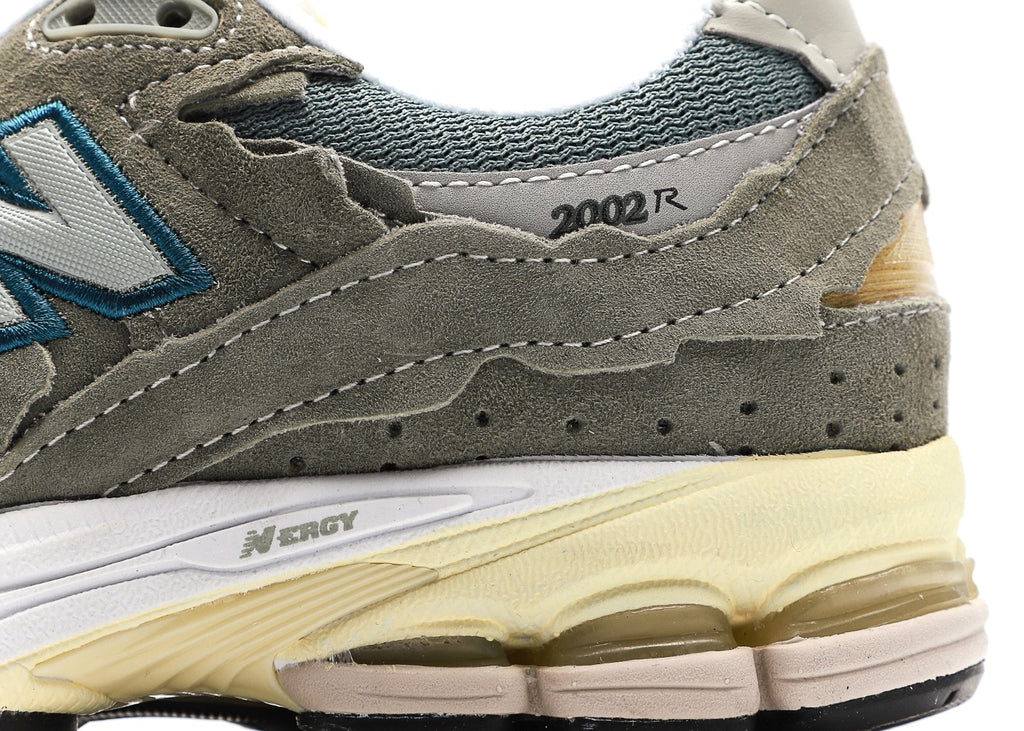 New Balance 2002R Protection Pack Mirage Grey
