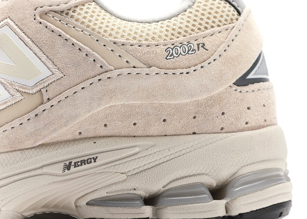 New Balance 2002R Aluminum