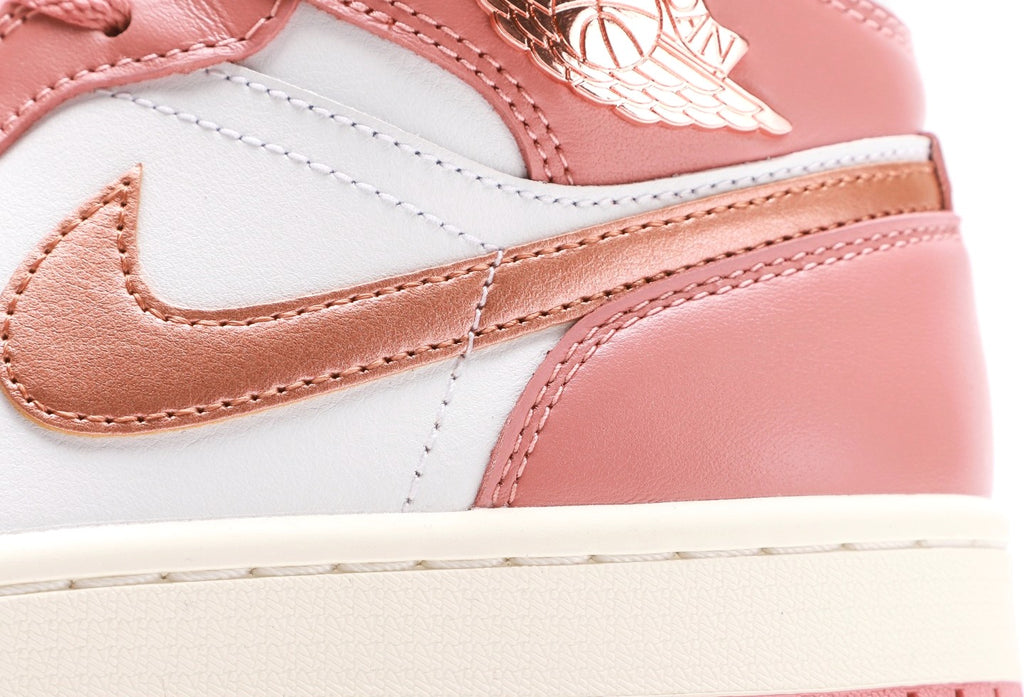Air Jordan 1 Mid "Red Stardust"