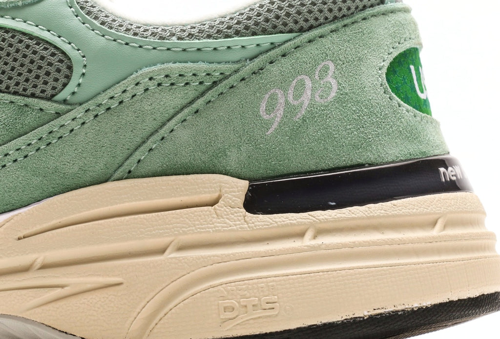 New Balance 993 "Chive"