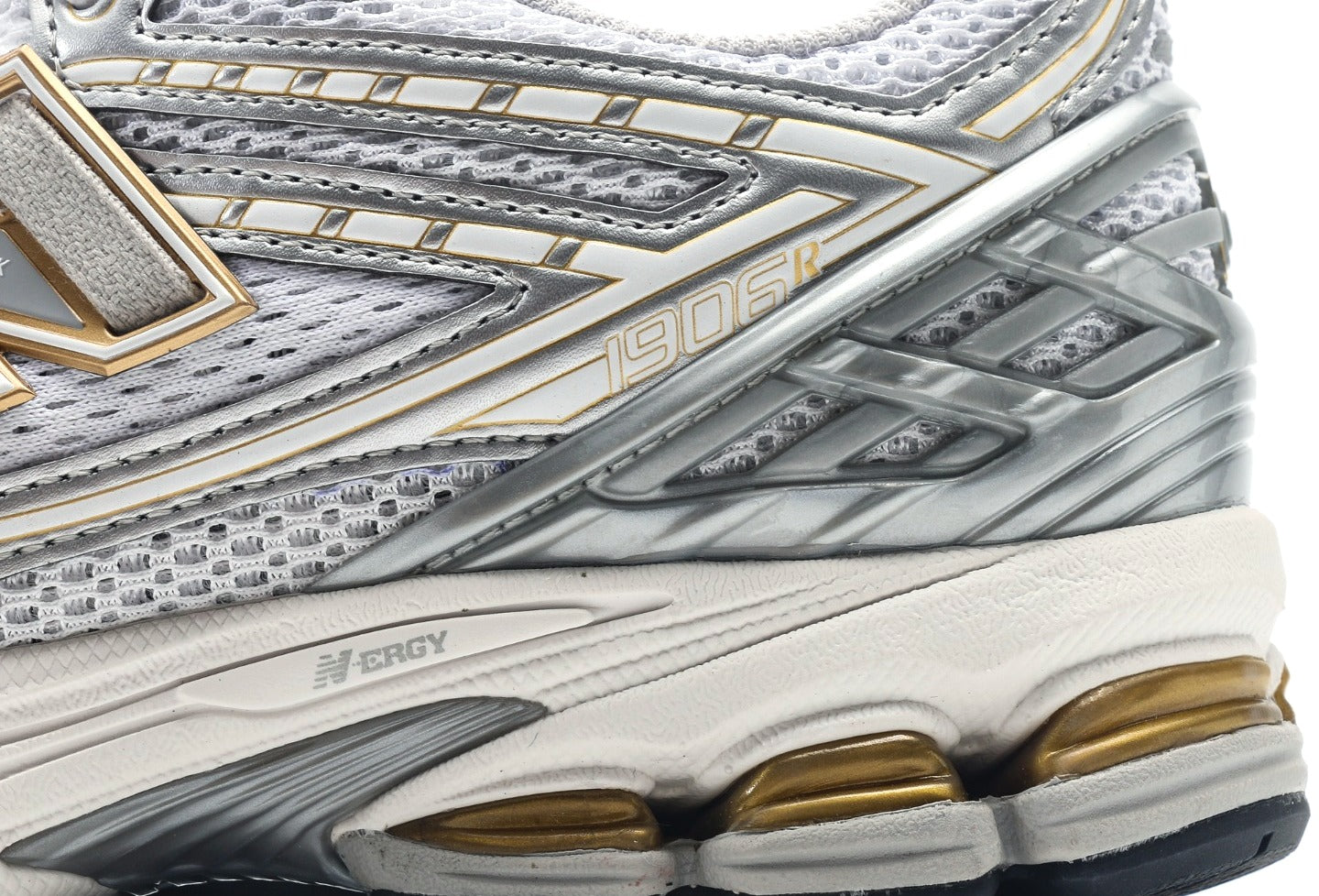 New Balance 1906R White Rain Cloud Silver Metallic [PK GOD]