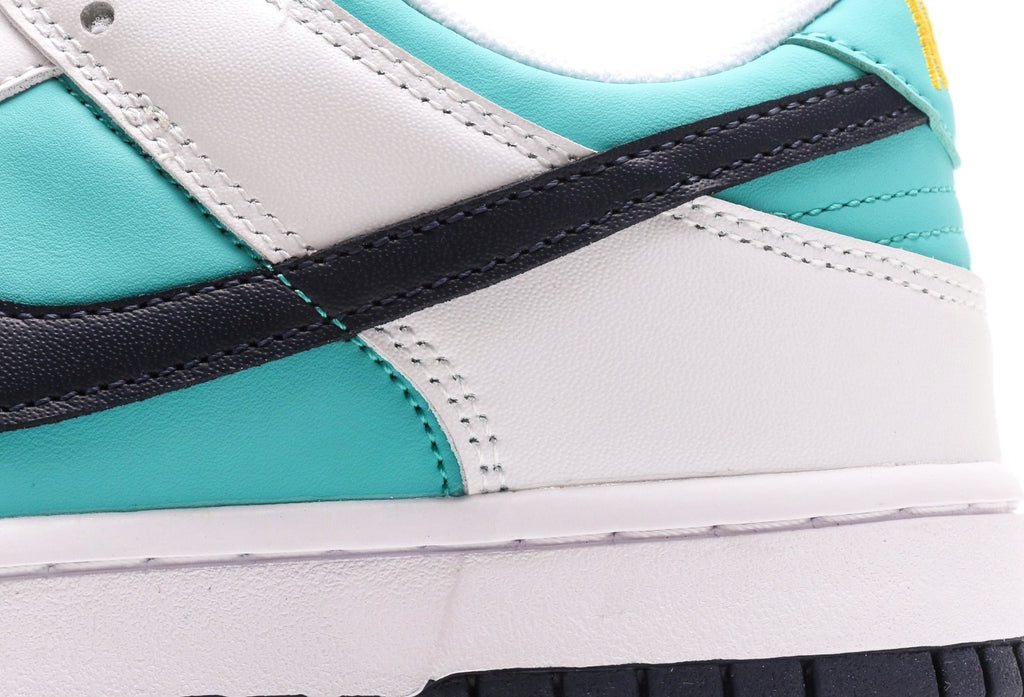 Dunk Low "Dusty Cactus"