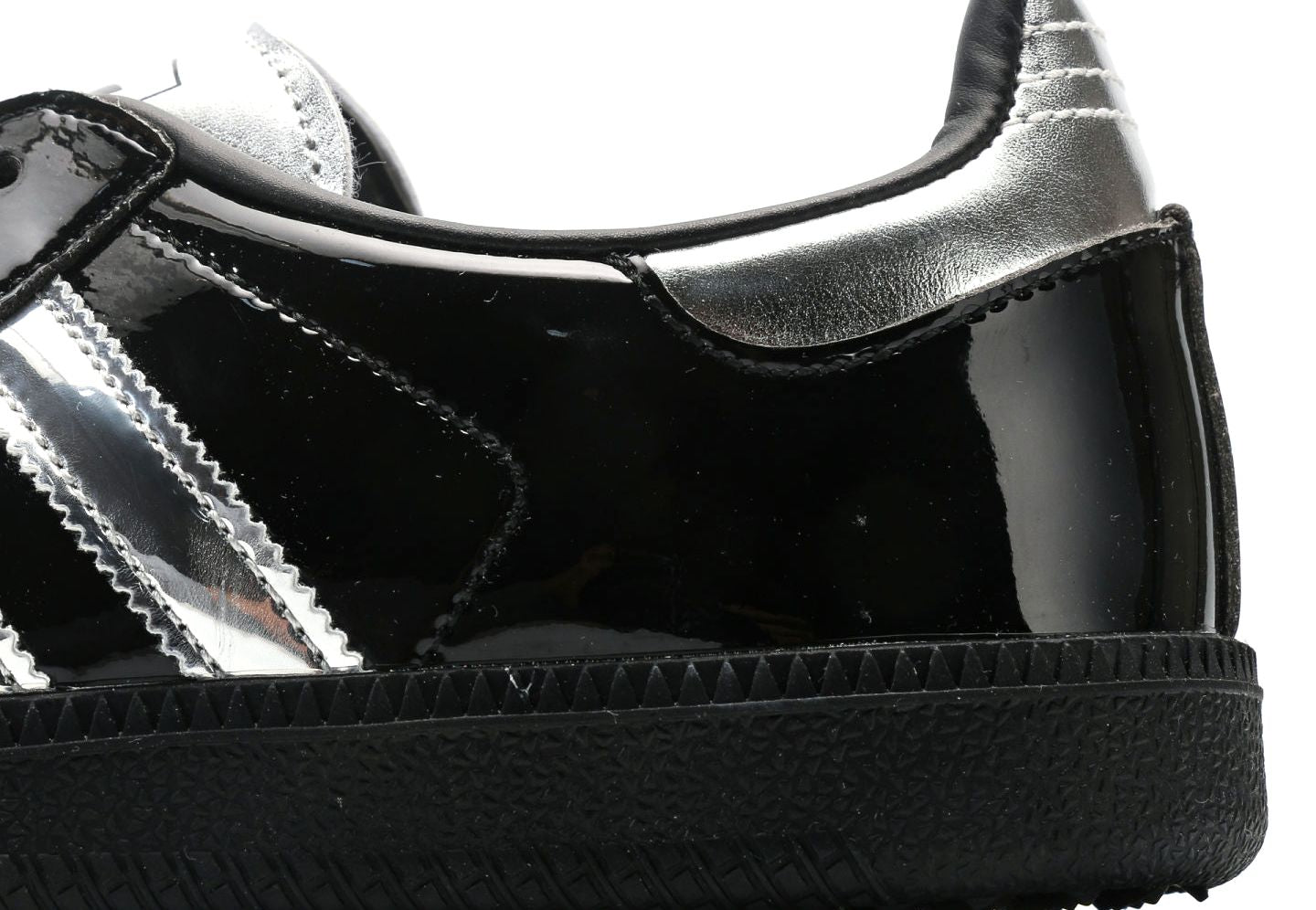 Samba Atmos Tuxedo