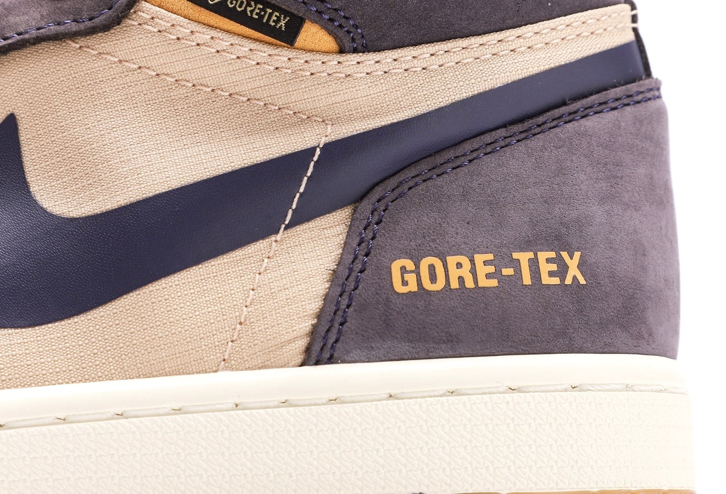 Air Jordan 1 GORE-TEX Sky J Purple