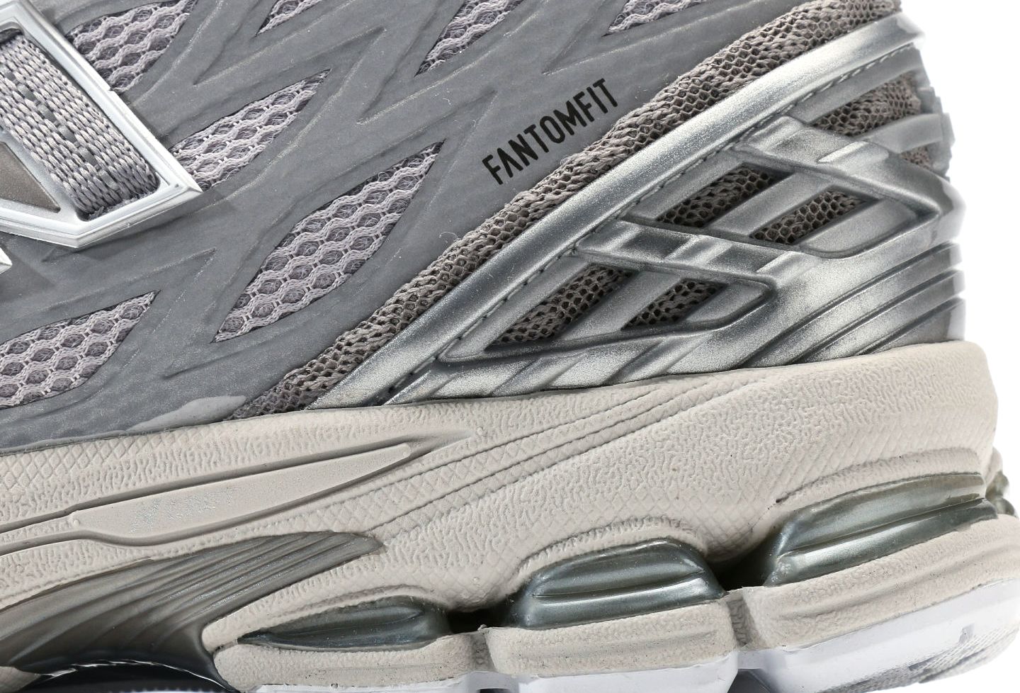 New Balance 1906W Silver Metallic