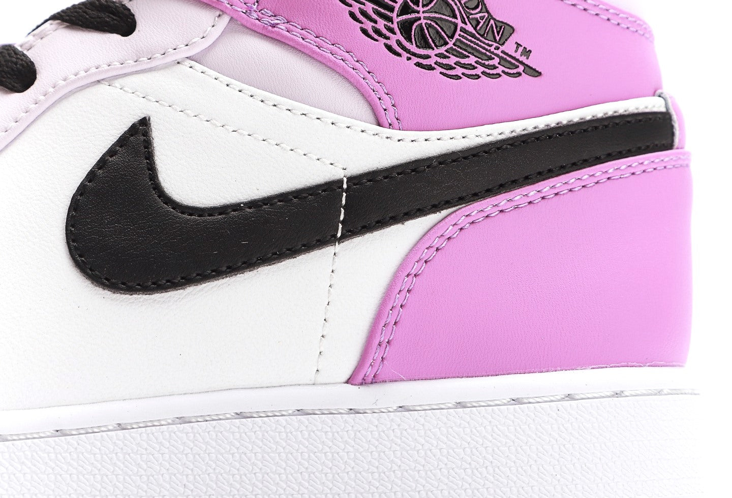 Air Jordan 1 Mid GS Barely Grape