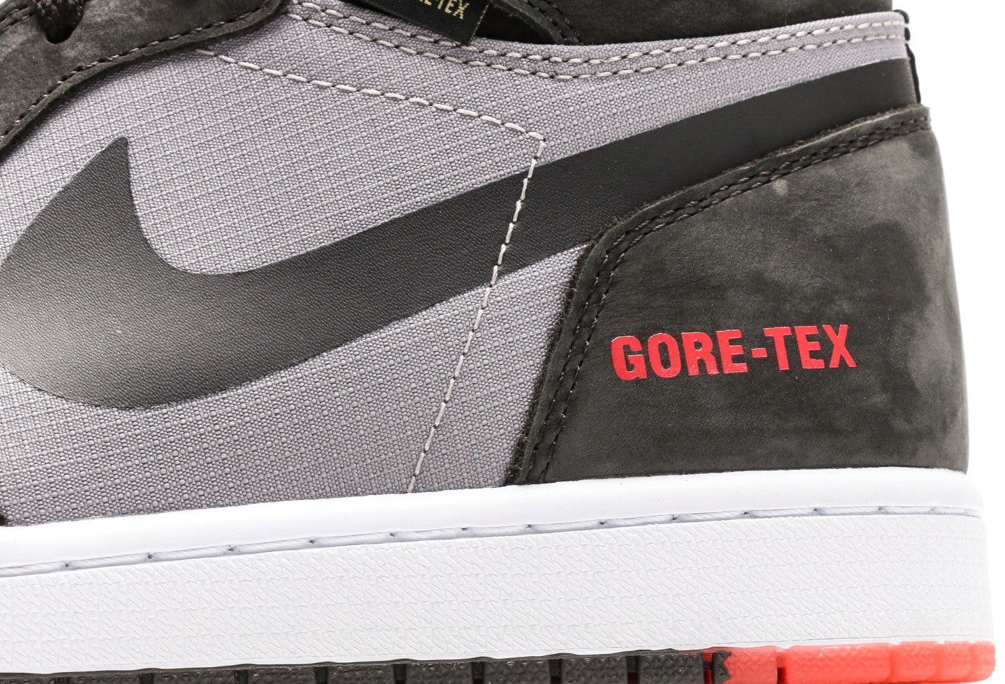Air Jordan 1 Element Gore-Tex "Black/Red"
