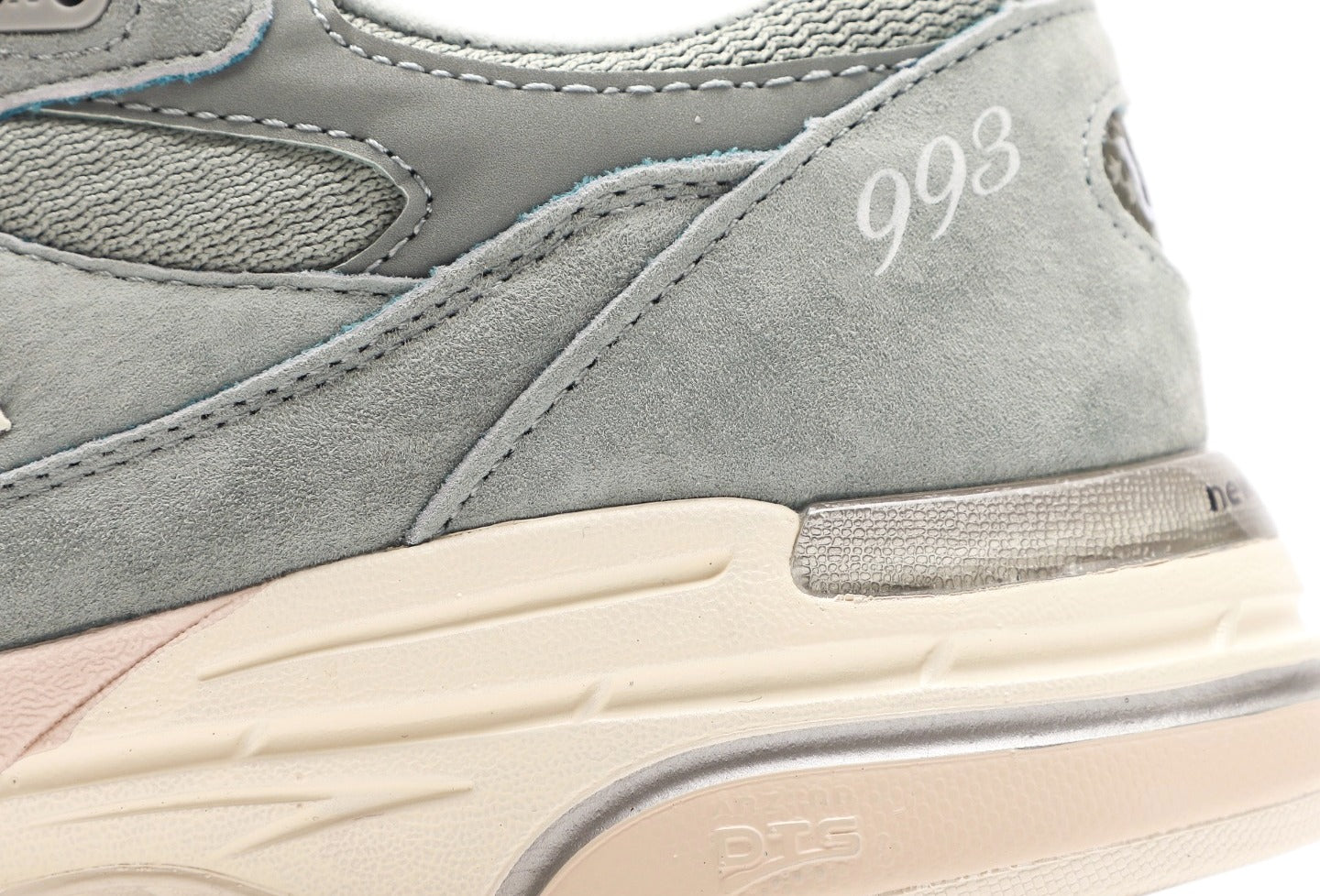 KITH x 993 Made in USA "Pistachio"