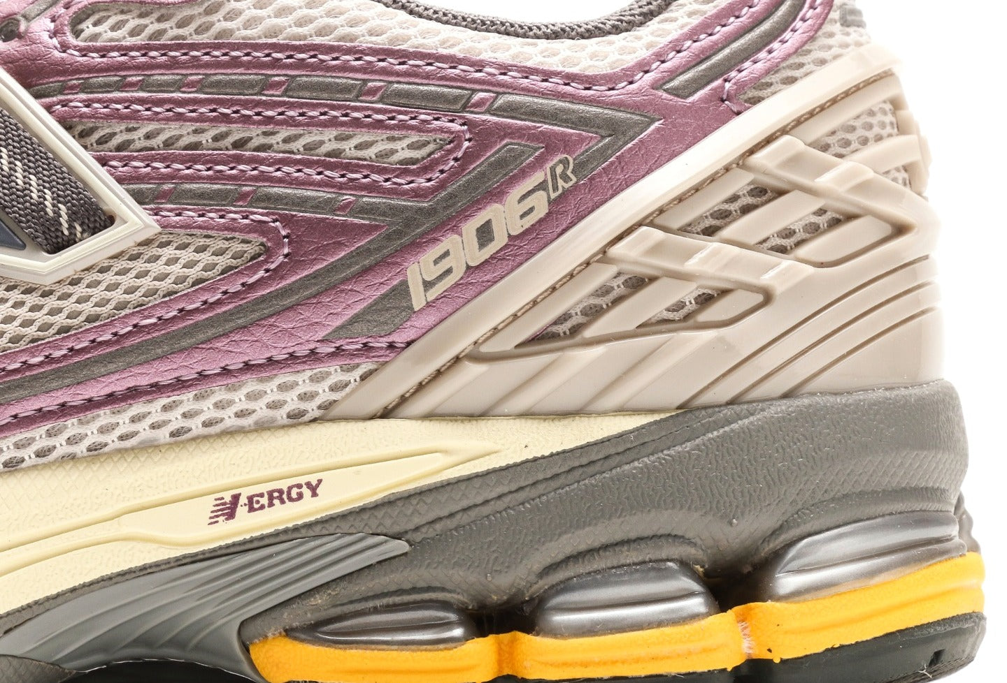 New Balance 1906R Licorice