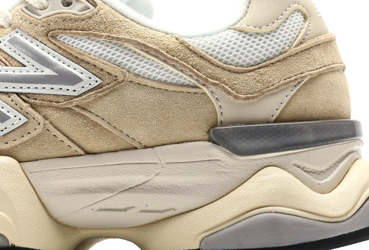 New Balance 9060 "Calcium/Sea Salt"
