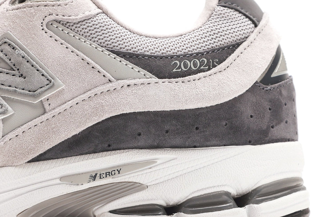 New Balance 2002R "Light Dark Grey" [PK GOD]