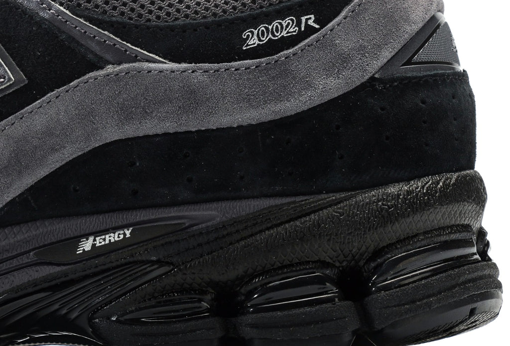 New Balance 2002R "Black Dark Grey"