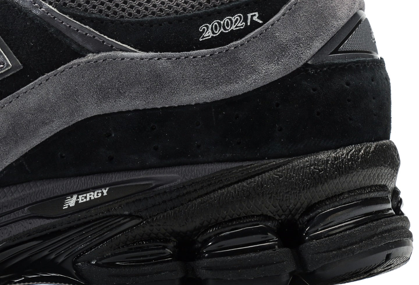 New Balance 2002R "Black Dark Grey"