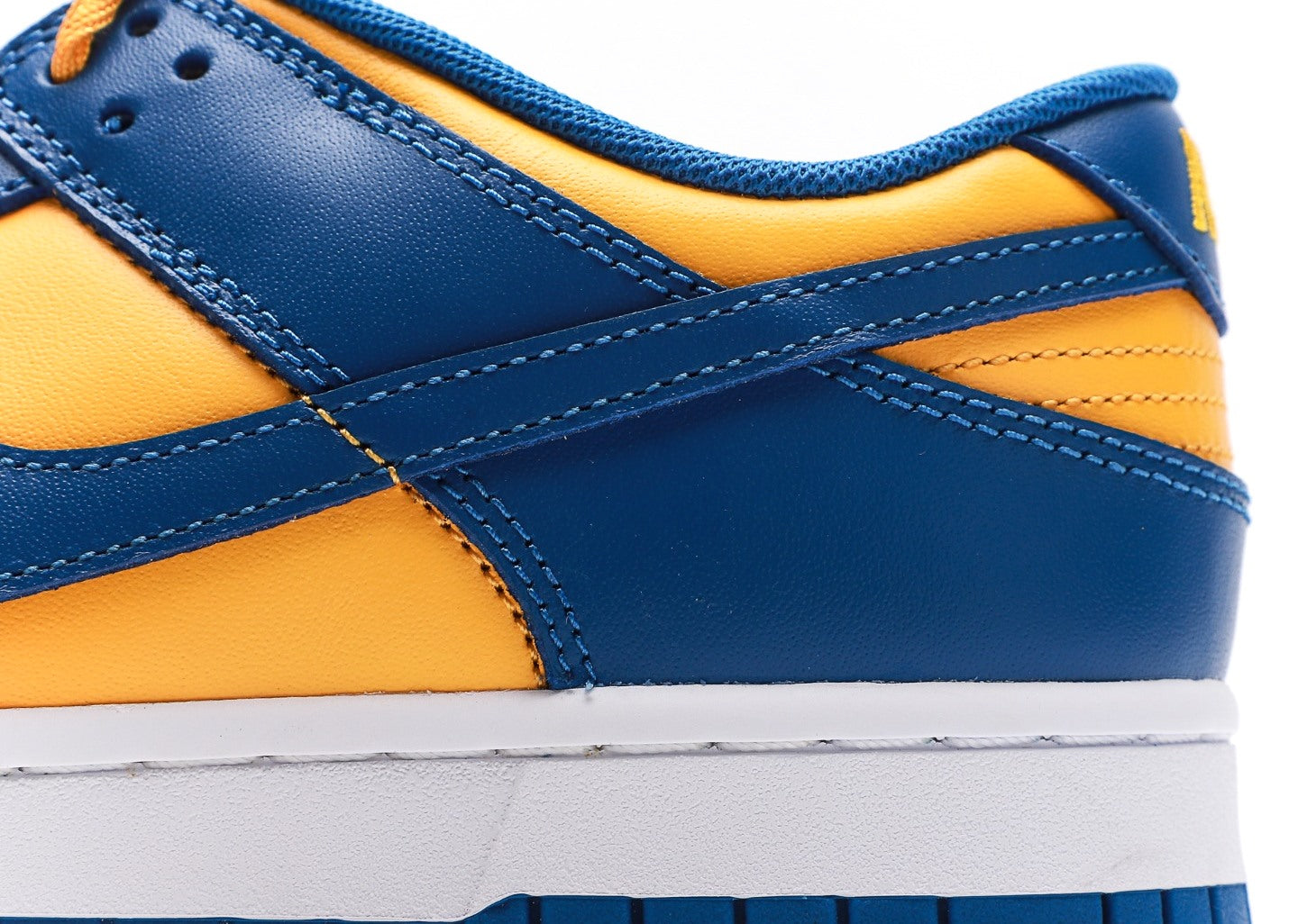 Dunk Low "UCLA" [PK GOD]