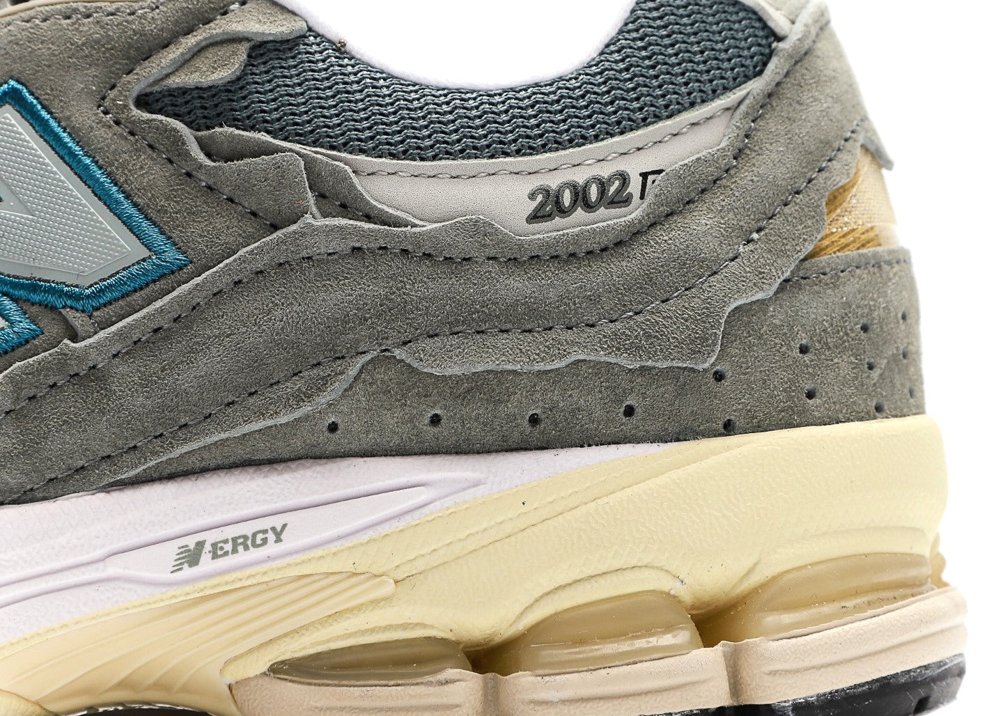 New Balance 2002R Protection Pack