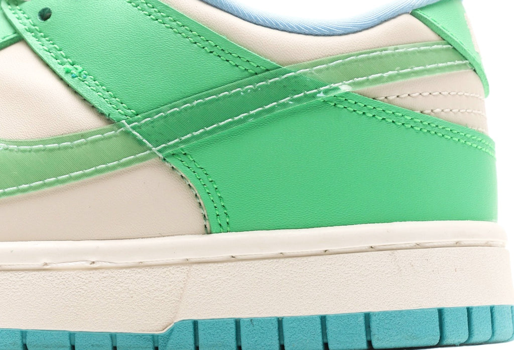 Dunk Low Green Shock
