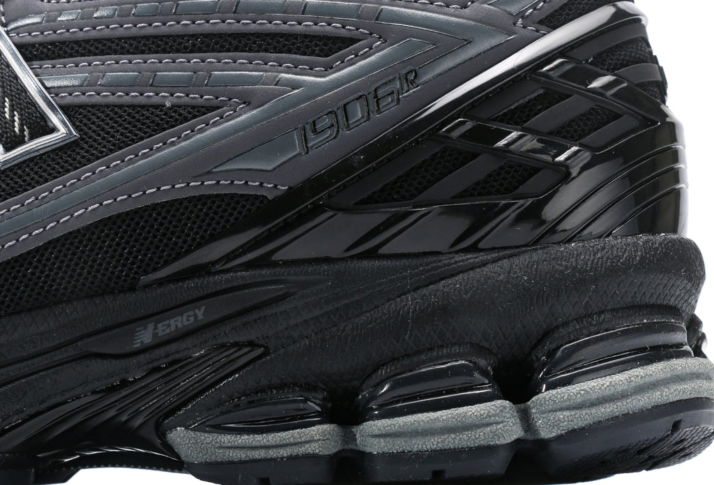 New Balance 1906R Black Phantom