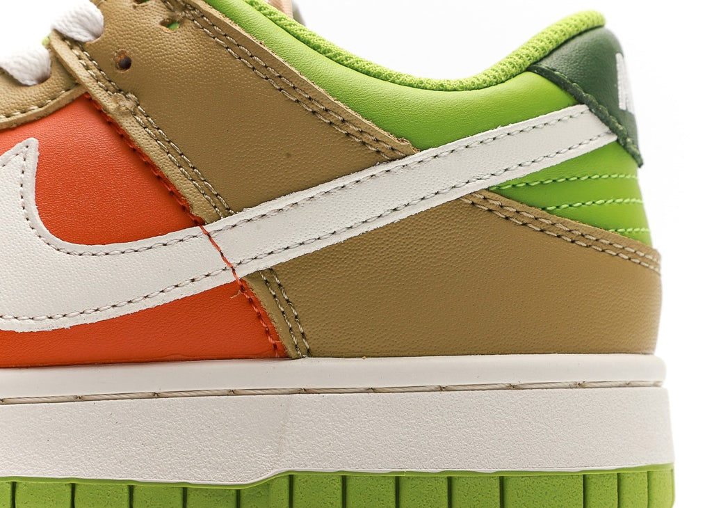 Dunk Low (GS)