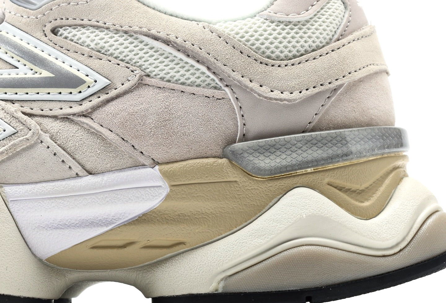New Balance 9060 Sea Salt Moonbeam
