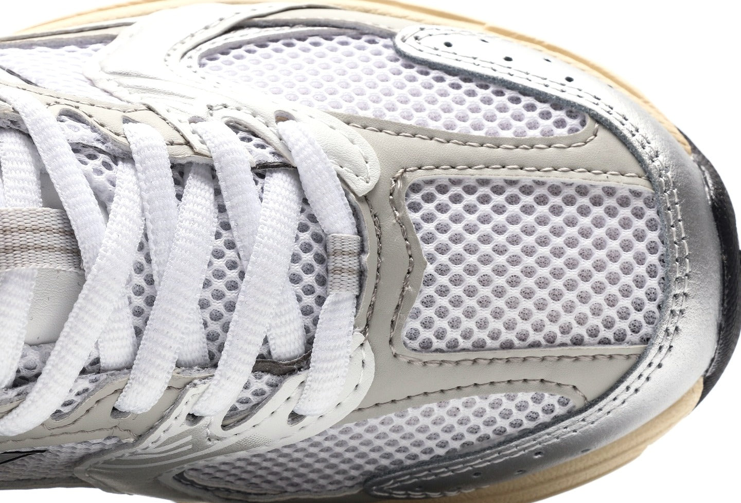 New Balance 530 Silver Cream