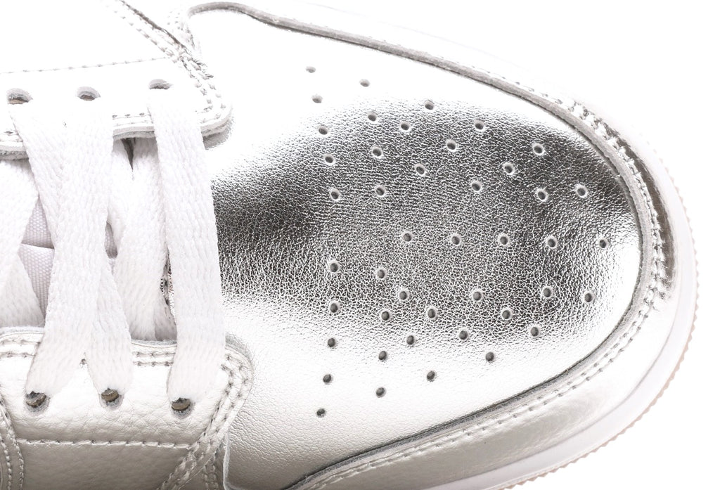 Air Jordan 1 Low SE Metallic Silver