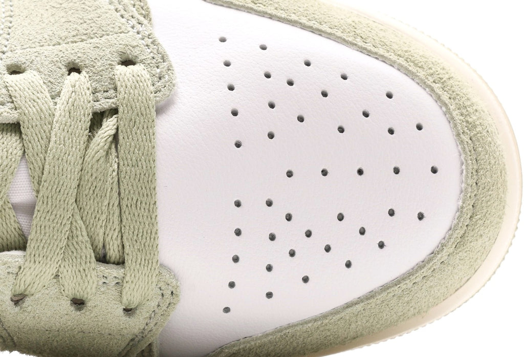 Air Jordan 1 Low SE 'Seafoam'