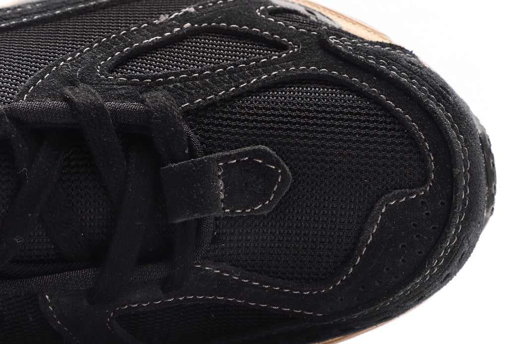 New Balance 1906R "Black Taos Taupe"